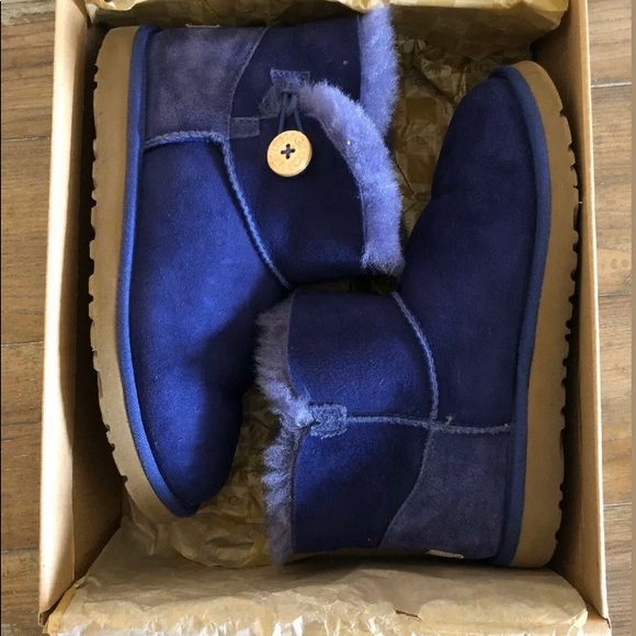 Ugg mini bailey button blue size 6 kids - Picture 6 of 6